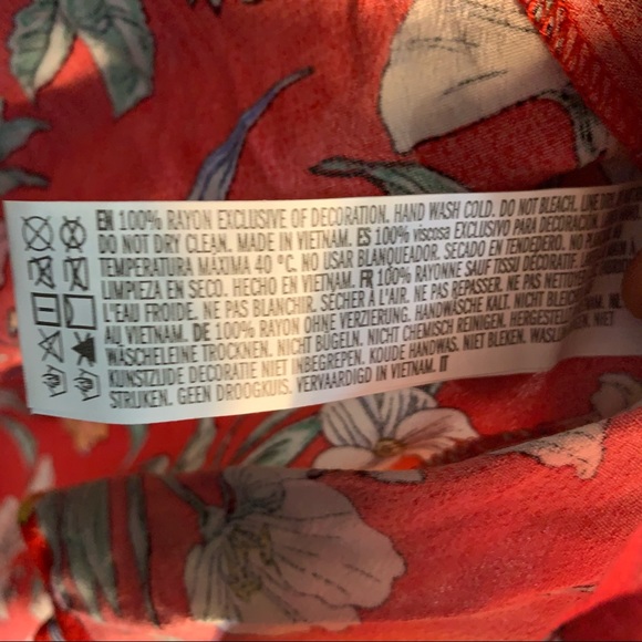 F21 Liberty Floral Flowy Cutout Shoulder Wrap Hi Low Dress - Picture 13 of 15